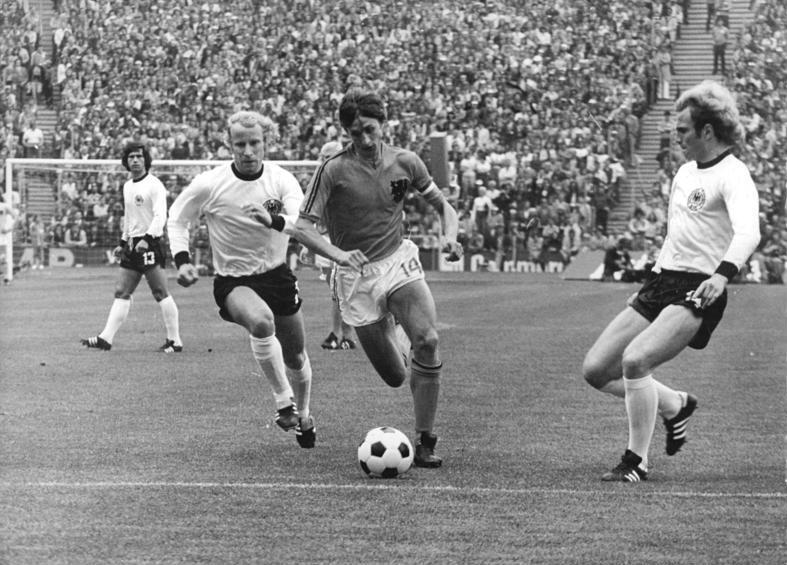 germany vs netherlands 1974 world cup final olympiastadion munich